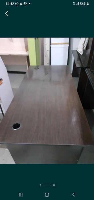 Столы,полки,вешалка,табуретки.