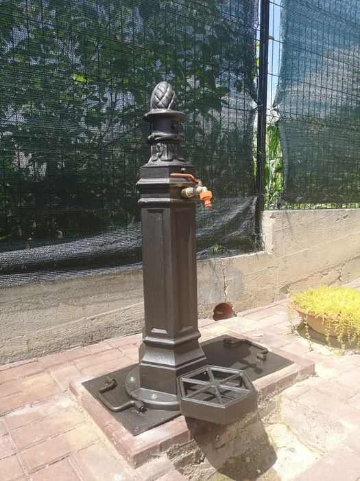 Cișmea / fantana de gradina