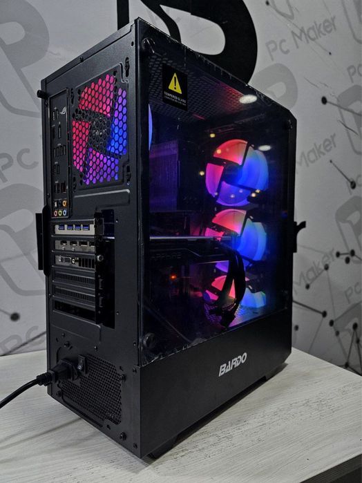 Компьютерный кейс пустой