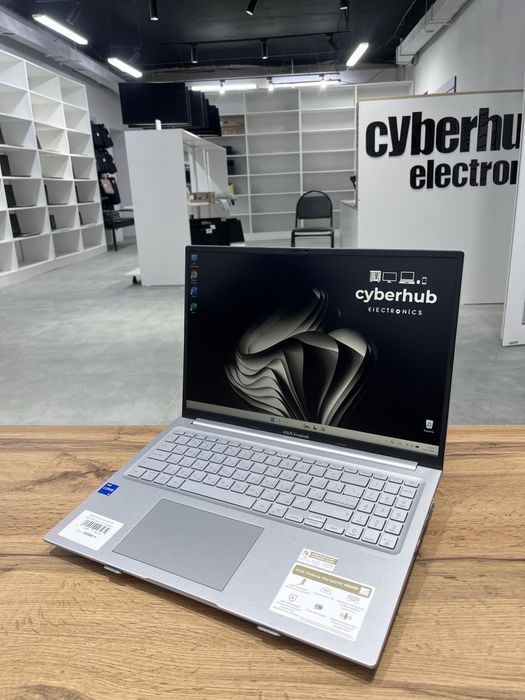 Ноутбук Asus Vivobook X16
