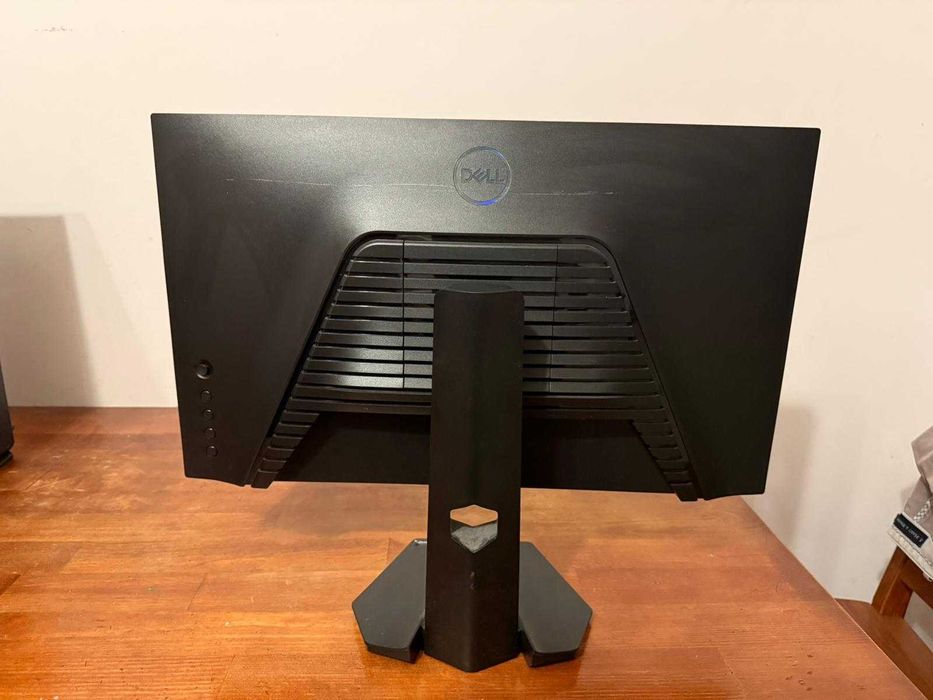 Monitor DELL 165hz, diagonala 24"