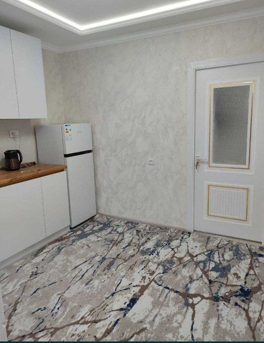 Yashnabod Almaz tower