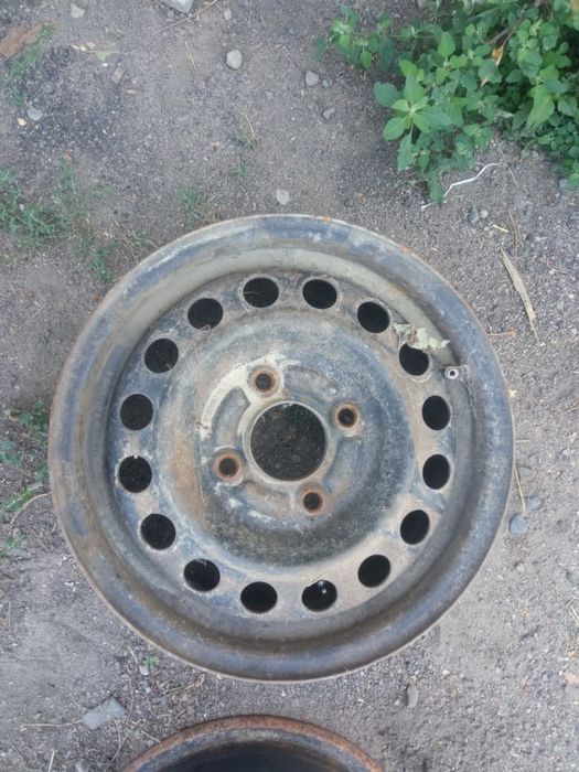 Продам на 14 диски от галанта