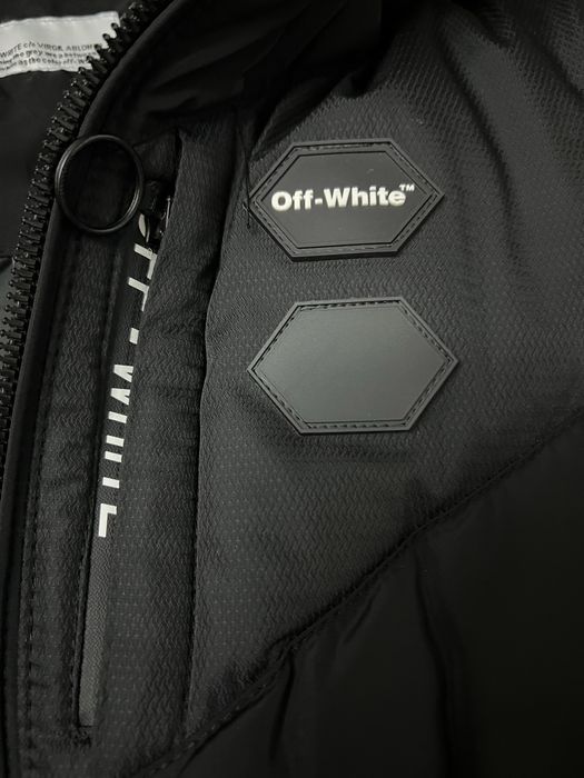 Geaca off white originala