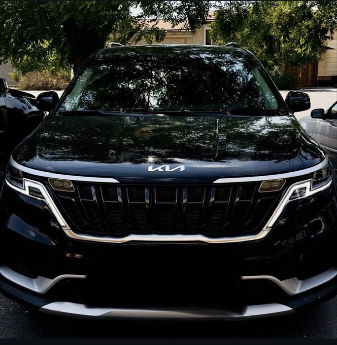 Kia CARNIVAL 2023 yil