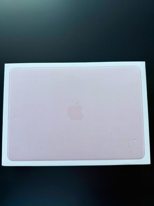 Apple Macbook Neo Pink , 512 Gb , nou, 2 cicluri !