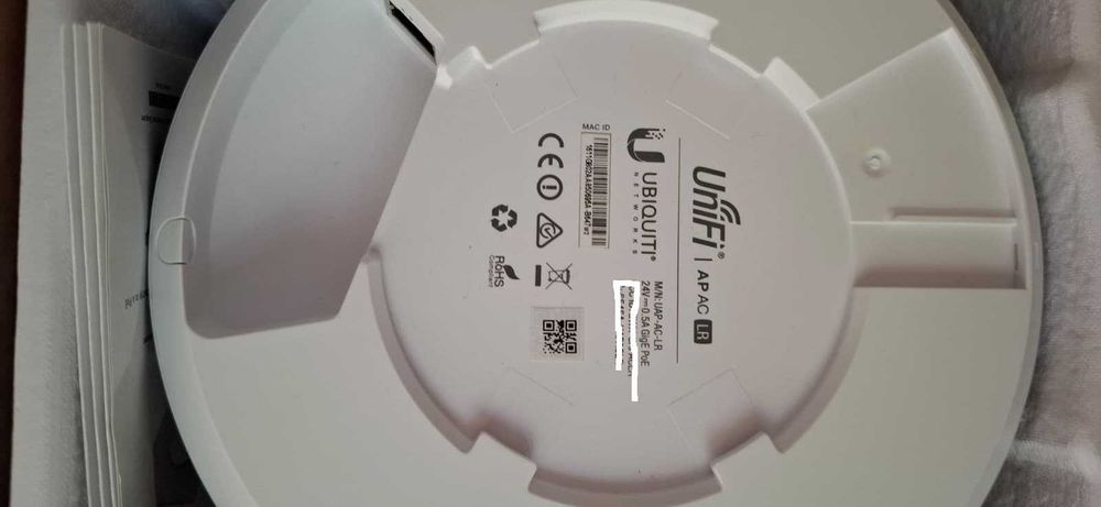 Access Point Ubiquiti UniFi Wi-Fi Dual Band,AC LR Long Range, UAP-AC-LR
