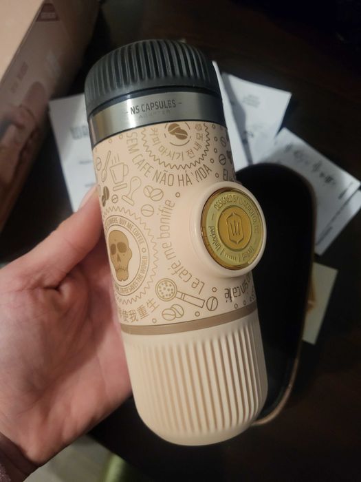 Преносима машина за кафе,защитен калъф и адаптер за капсули NS, WACACO