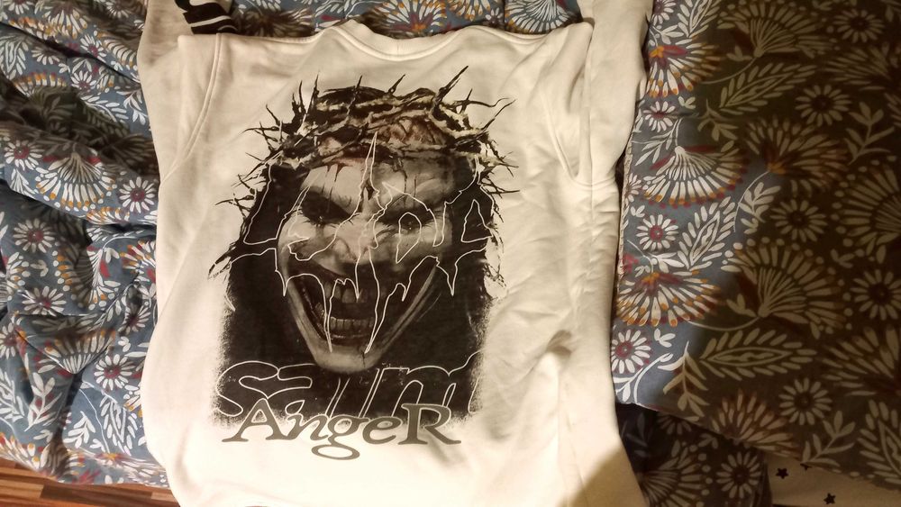 Луда суичер много запазен няма забележки лимитирана версия