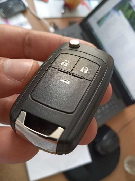 Carcasa cheie OPEL Insignia /Astra J  - 2 sau 3 butoane tip briceag