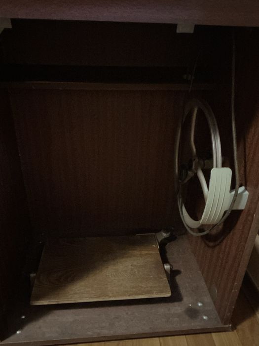 Швейная машина Подольск 142