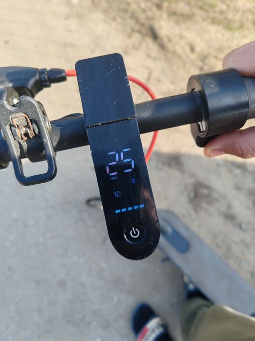 Trotineta electrica 25km/h