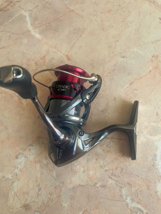 Макара Shimano Stradic Ci4+ 1000 FB