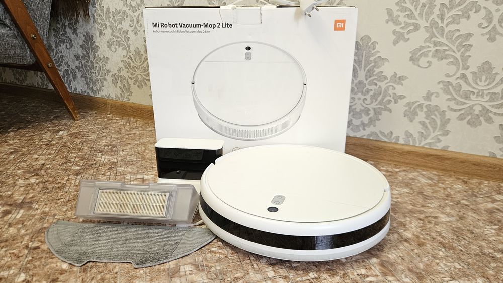 РоРобот пылесос Xiaomi Mi Robot Vacuum - Mop 2