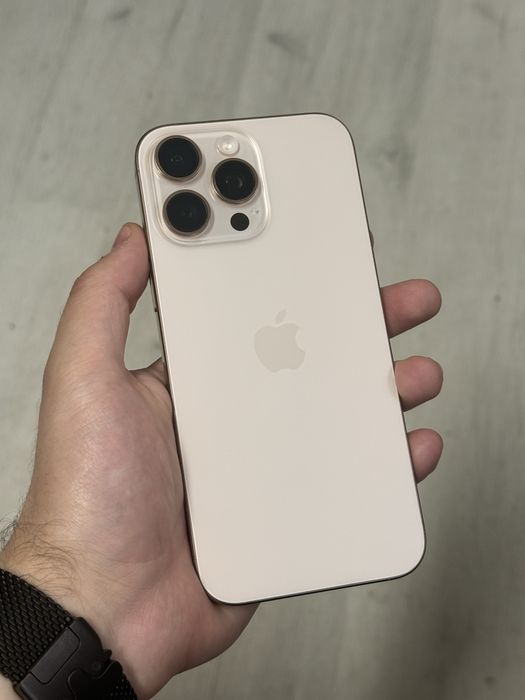 iPhone 16 Pro Max / 256 GB / Baterie 95% / 288 Cicluri / Impecabil