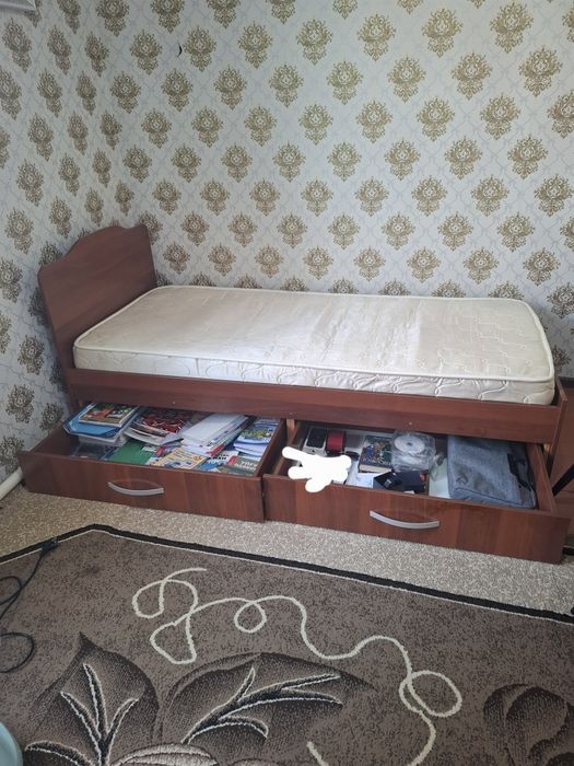 Продам кровать в хорошем состоянии