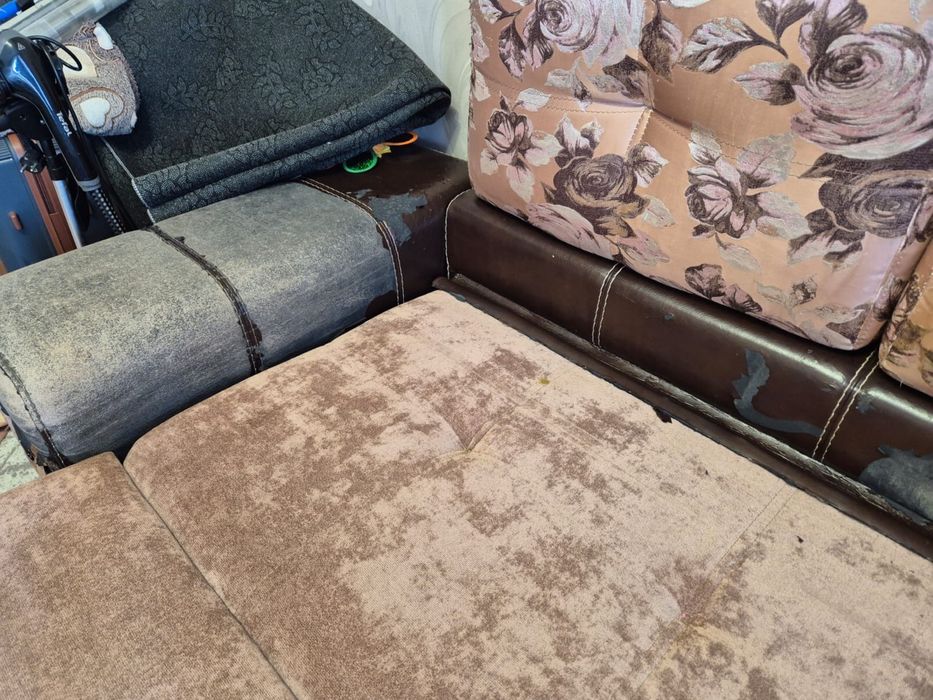 Продам диван угловой