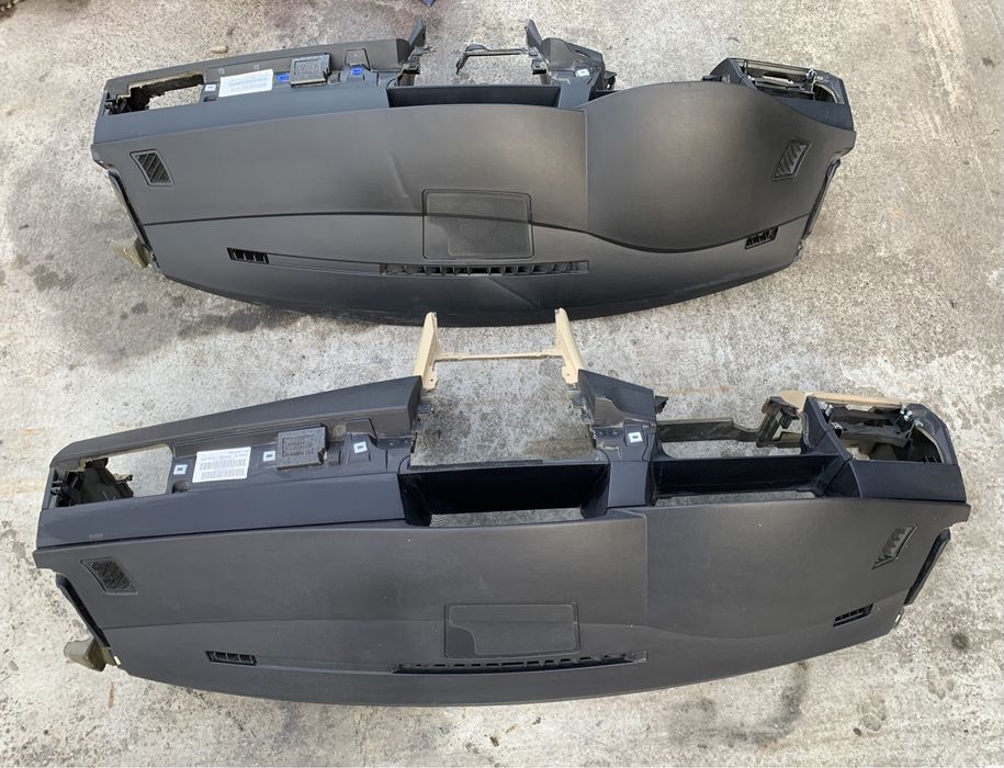 Plansa bord BMW Seria 5 E60 E61 2003-2010