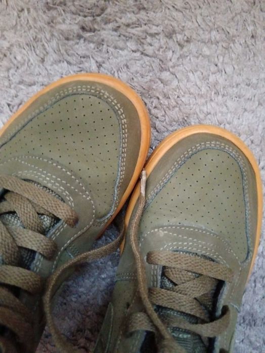 Adidas nike.ciloarea verde.marimea 36.