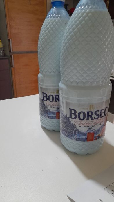 Caș proaspat de capră