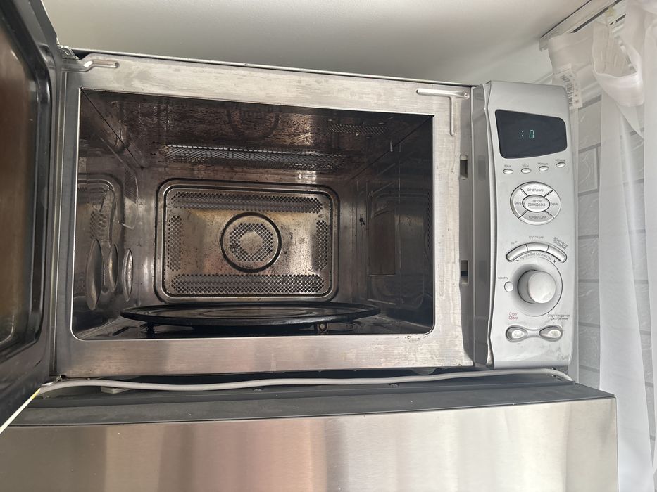 Продам микроволновую печь