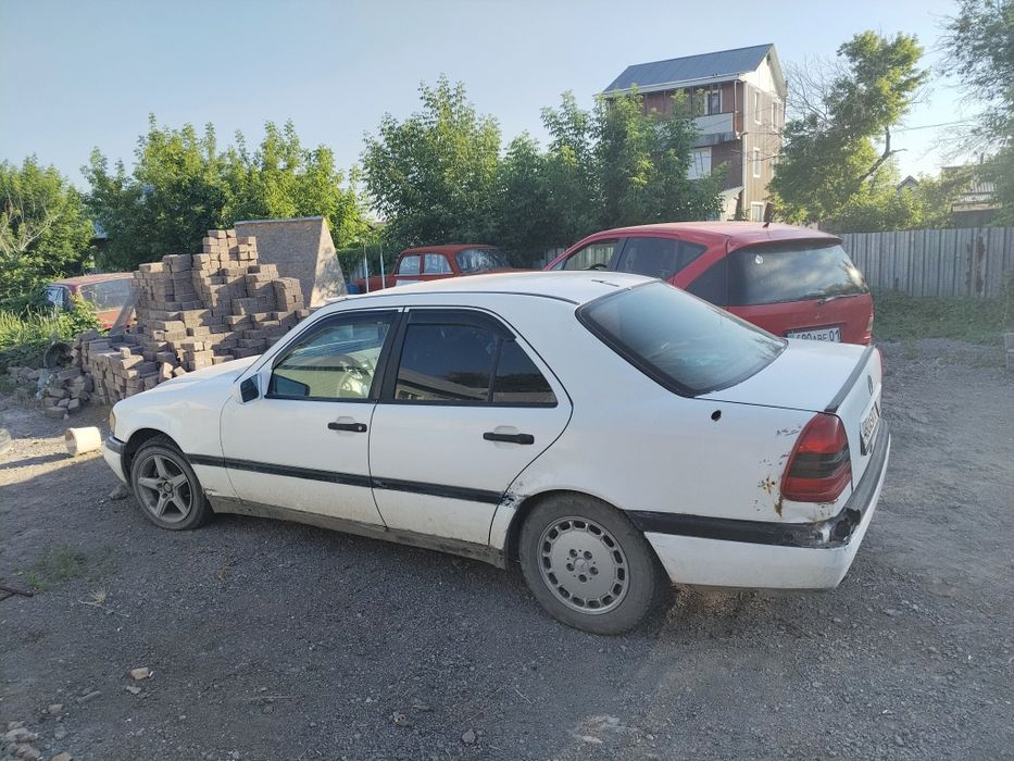 Продам Мерседес не на ходу