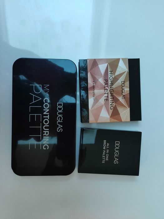 Kryolan, Inglot, Morphe, Germaine de  Capuccini, Anastasia, Douglas