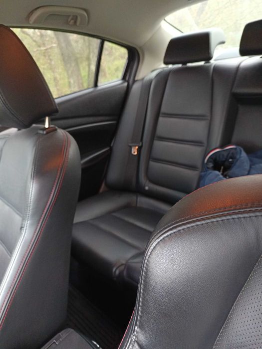 Мазда 6 ,2.2 скайактив