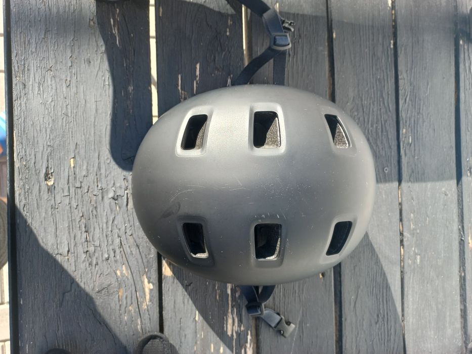 Waveboard Fish 500, 3 seturi protecții, cască