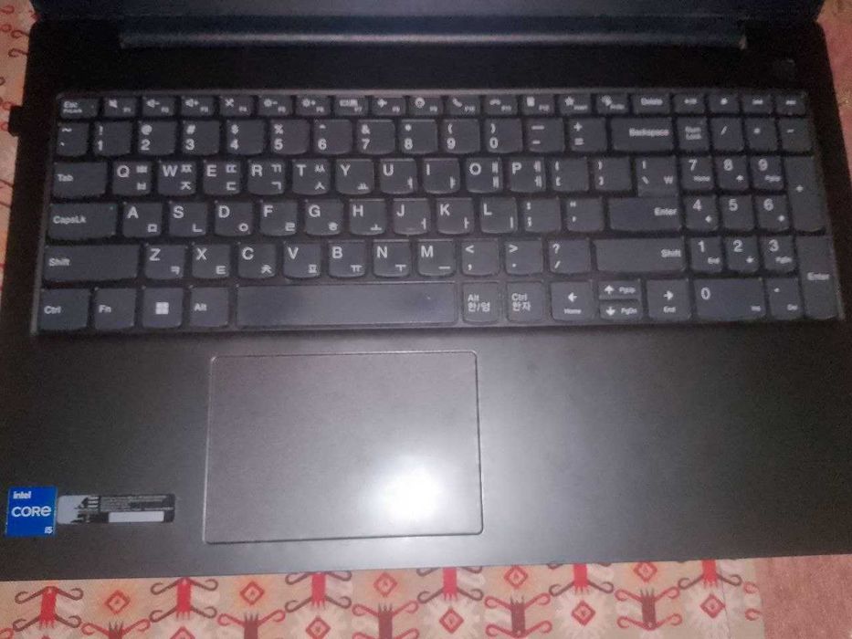 Lenovo Noutbbok i5 13th