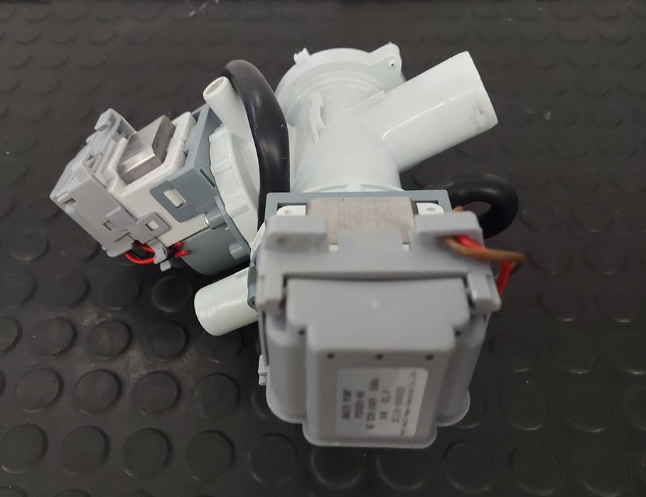 Pompa cod PX2025 masina de spalat SAMSUNG WW90T304MBW / R26