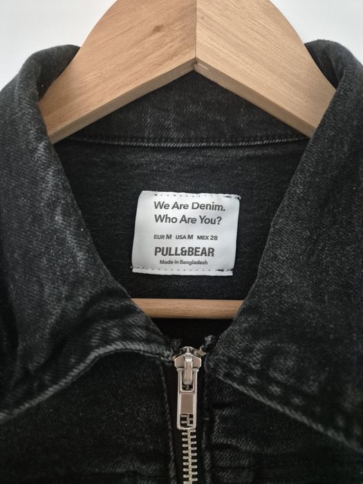 Salopeta neagra Pull and Bear