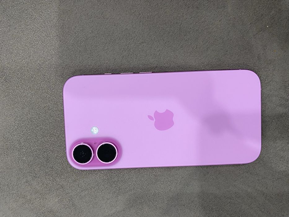Iphone 16 продам на гарантии