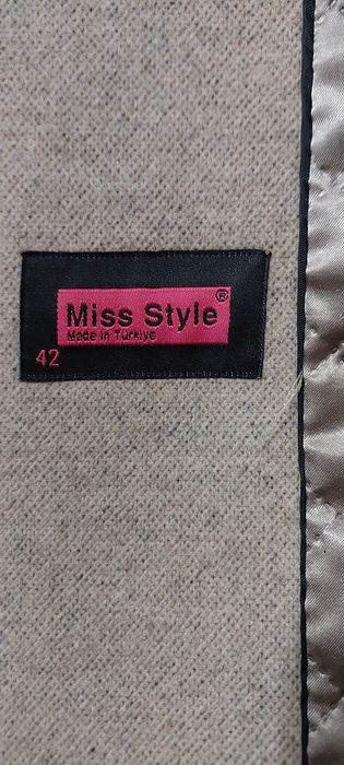 Продается пальто