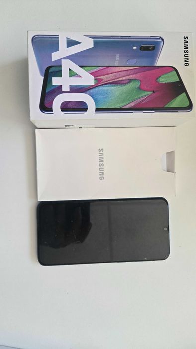 Samsung Galaxy A40 64GB / 4GB RAM