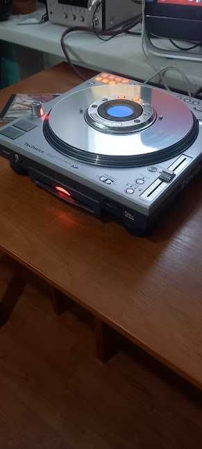 Technics CL-DZ1200