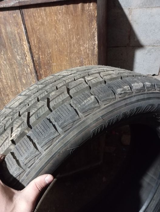 Продам зимние и летний шины.