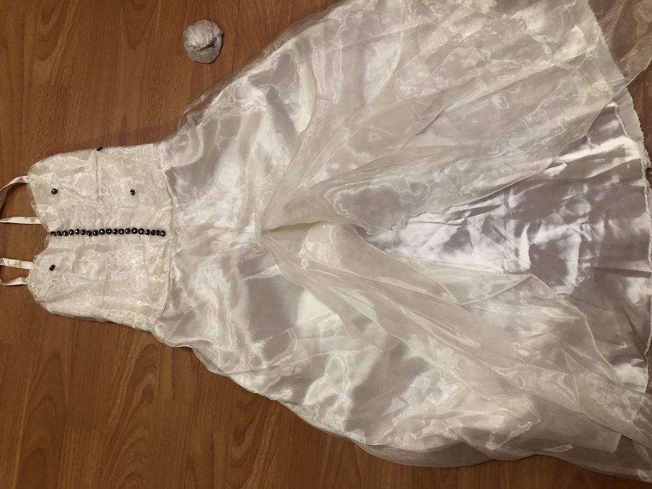 Платье нарядное 5-6-7 лет