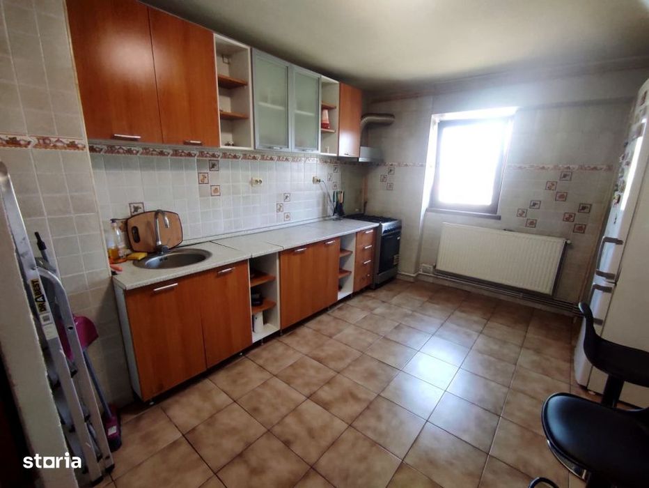 Apartament 2 camere semidecomandat, 50 mp, zona 1 Mai