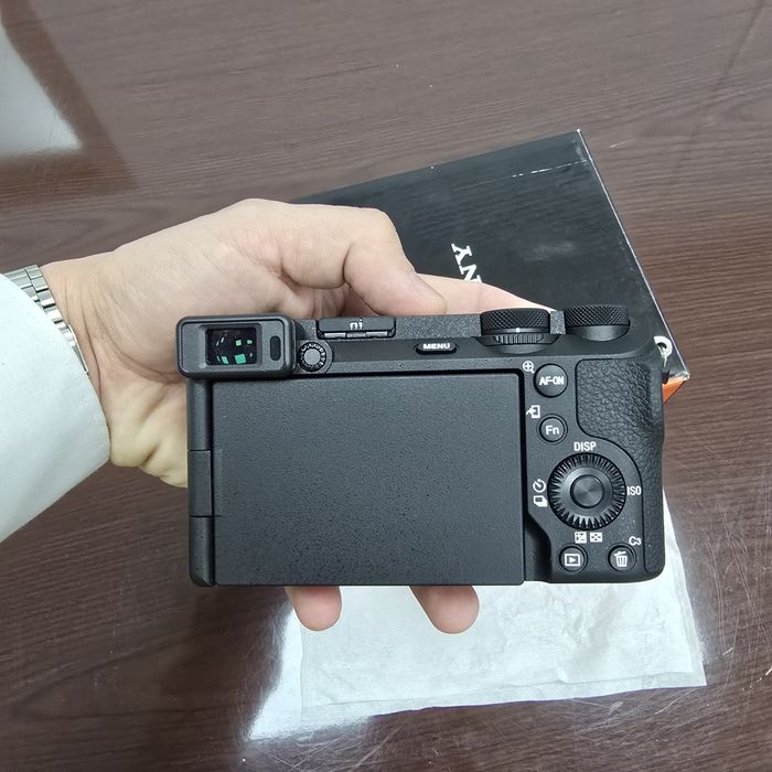 Sony a6700 в идеальном состоянии