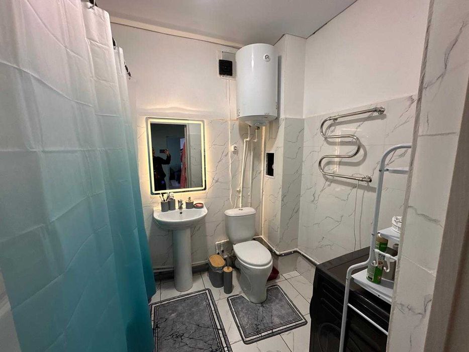 Продается евро 2 комн квартира Быковского,2