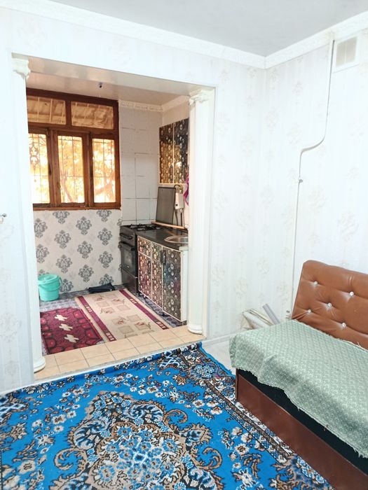 2 хонали 1-этажда жойлашган квартира ижарага берилади