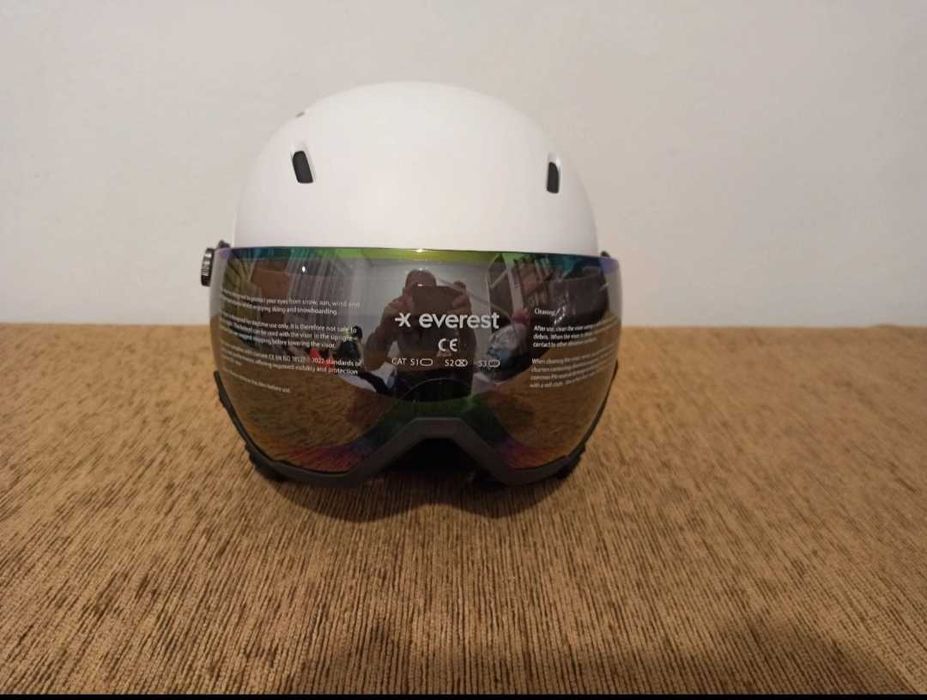 Casca schi ski Everest Visor Mips.