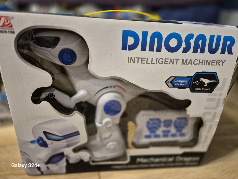 Robot Dinosaur -multifunctional remote