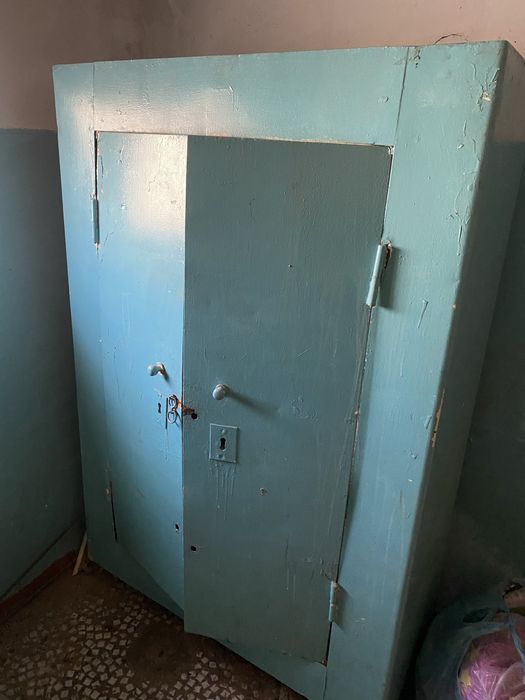 Сейф шкаф металический