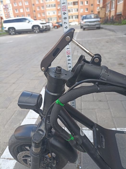Продам электросамокат JIANCHE