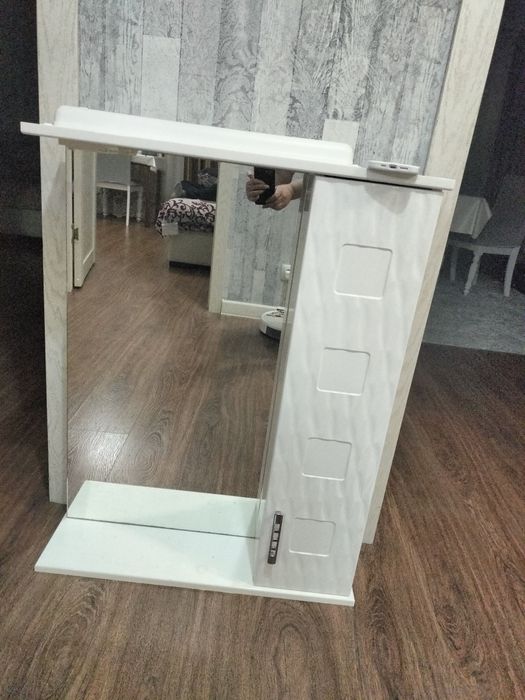 Продаю шкаф для ванной комнаты