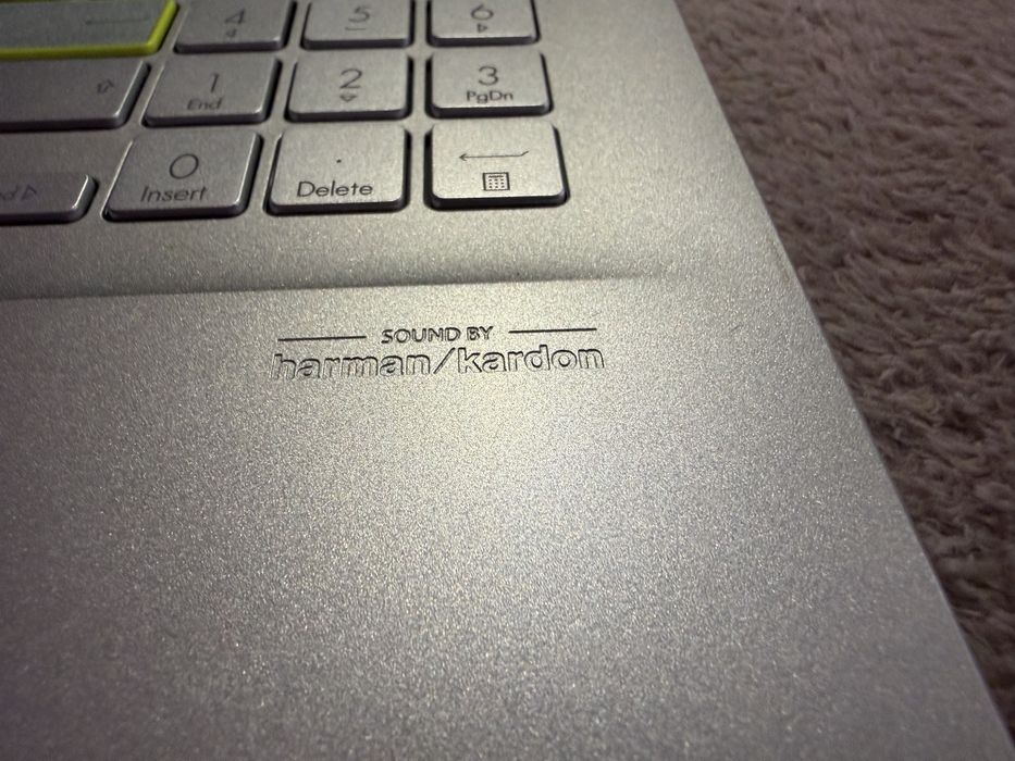 Asus VivoBook 15 K513