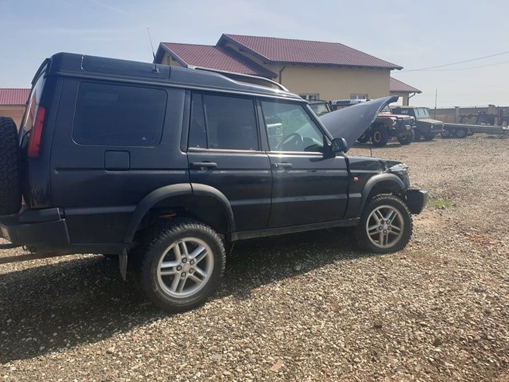 dezmembrez land rover discovery 2 facelift