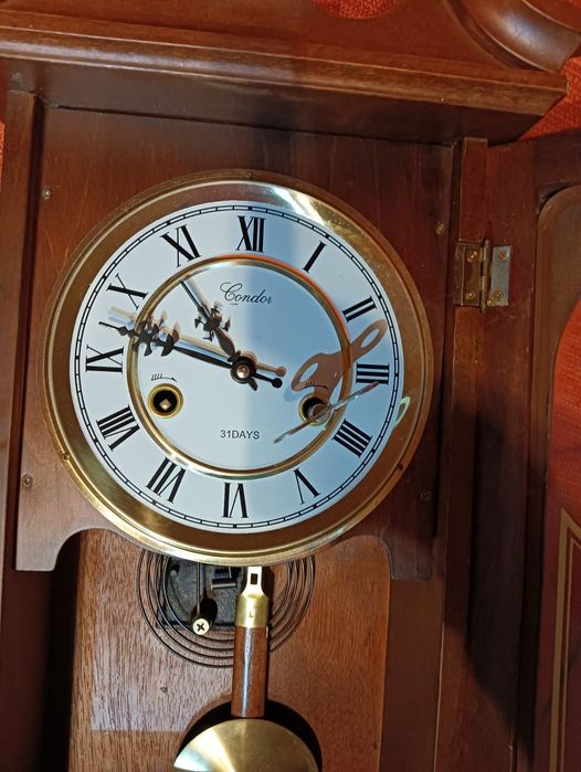 Ceas pendul Condor